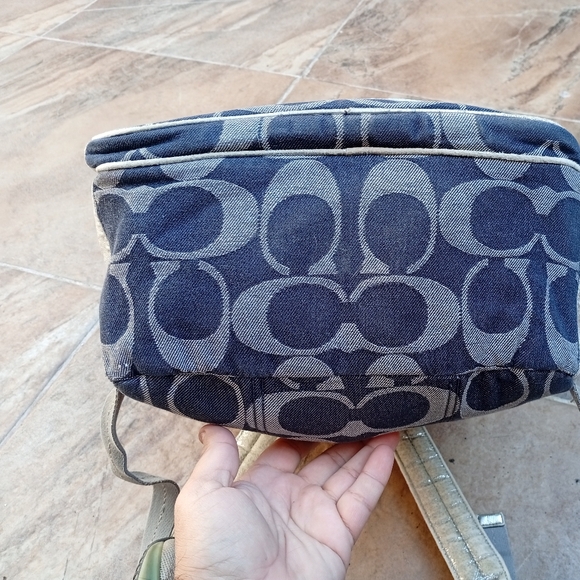 Coach Poppy Signature Navy and Light Gray Patterned Backpack - Picture 7 of 16